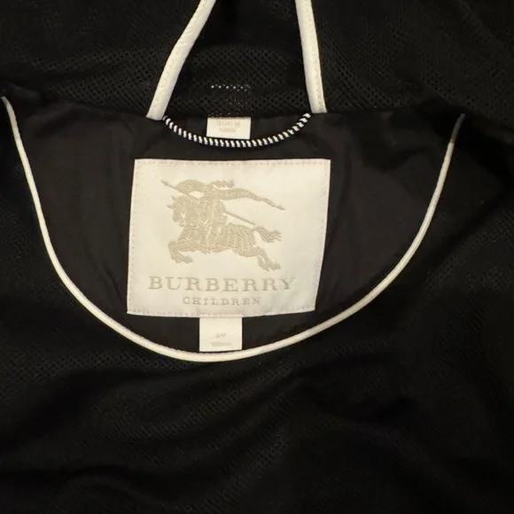 Kid’s Burberry Jacket - Picture 6 of 14